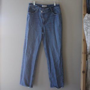 Abercrombie & Fitch Ultra High Rise 90's Straight Jean